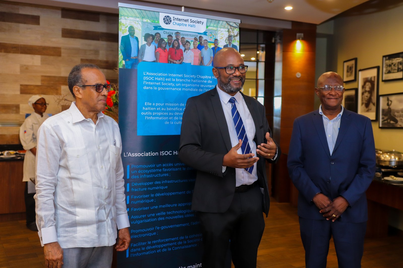 A competition to promote the Creole language and the .ht national domain A competition to promote the Creole language and the .ht national domain